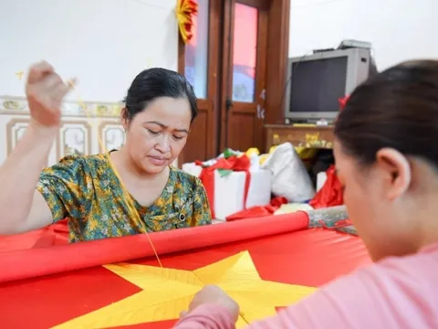 Ngôi làng "giữ hồn" cho Lá cờ Tổ quốc