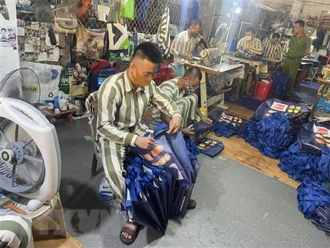 Thí điểm mô hình lao động, dạy nghề cho phạm nhân ngoài trại giam