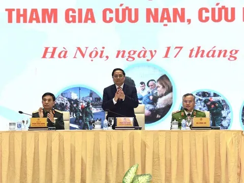 Thủ tướng gặp mặt đoàn công tác tham gia cứu nạn, cứu hộ tại Thổ Nhĩ Kỳ