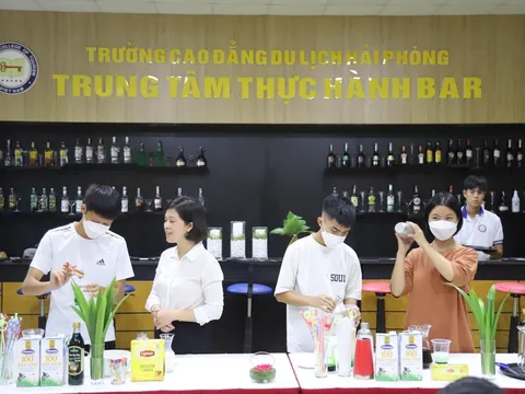 Hải Phòng: Phát triển giáo dục nghề nghiệp bám sát nhu cầu của thị trường lao động, gắn kết với an sinh xã hội và phát triển bền vững