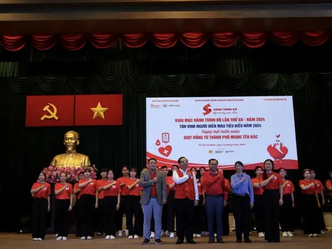 Chương trình Hành trình Đỏ lần XII – Kết nối dòng máu Việt