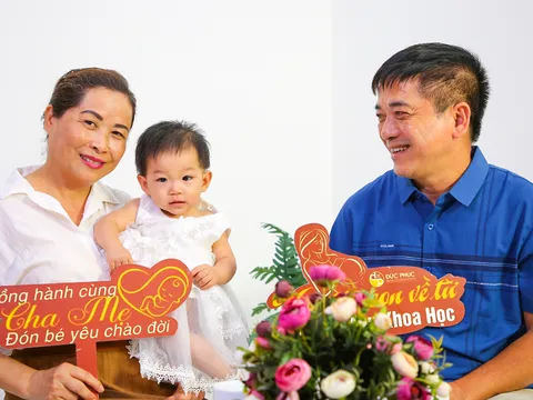 Hành trình nửa đời đi tìm con đầy gian truân của cặp vợ chồng gần 60 tuổi