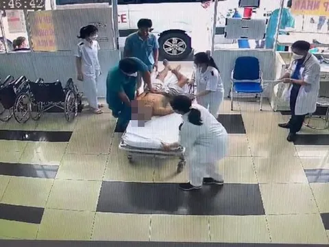 Người đàn ông suýt tử vong vì sặc bánh trung thu