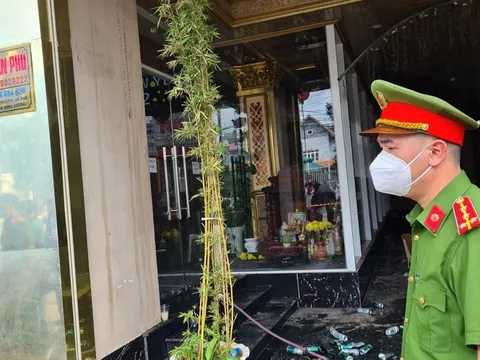 Camera an ninh hé lộ lý do nhiều người tử vong vụ cháy karaoke ở Bình Dương