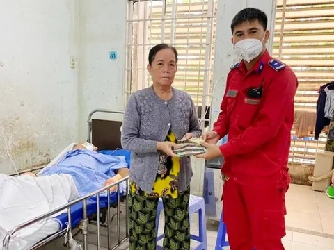 Chàng cử nhân luật và hành trình 4 năm làm việc thiện