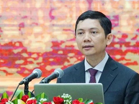 Bộ Chính trị kỷ luật cảnh cáo Chủ tịch Viện Hàn lâm Khoa học xã hội Bùi Nhật Quang