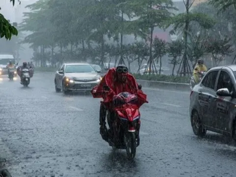 Hà Nội mưa rào và dông 2 ngày cuối tuần