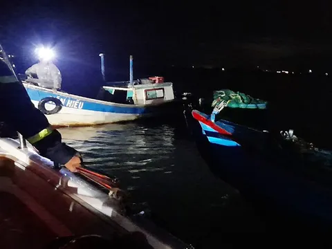 Tìm thấy thi thể người đàn ông trong vụ chìm ghe chở hải sản