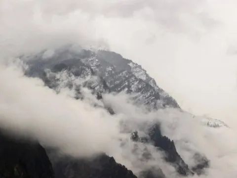 4 người thiệt mạng, hàng chục người mất tích trong trận lở tuyết trên dãy Himalaya