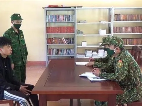 Bắt giữ 8 đối tượng có quốc tịch nước ngoài nhập cảnh trái phép vào Việt Nam