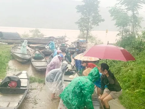 Quảng Trị: Sơ tán dân ra khỏi khu vực nguy hiểm do mưa lũ