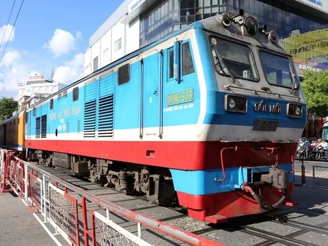 Ngành đường sắt công bố thời gian bán vé tàu Tết Quý Mão 2023, cao nhất hơn 2,7 triệu đồng/vé