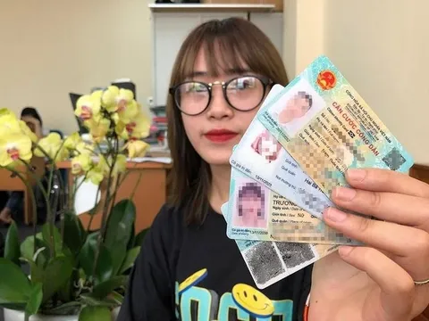 Từ hôm nay (20/10), người dân có thể dùng tài khoản định danh thay CCCD