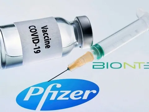 Pfizer dự kiến tăng giá vaccine ngừa COVID-19 lên 110- 130 USD/liều