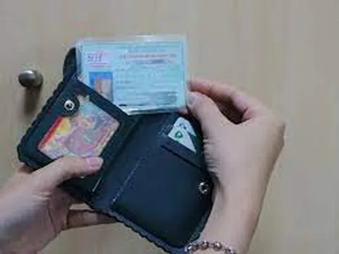 Lý do ra đường cần mang giấy tờ tùy thân?