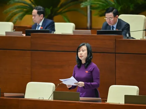 Bộ trưởng Bộ Y tế giải trình nhiều vấn đề "nóng" trong Luật Khám chữa bệnh sửa đổi