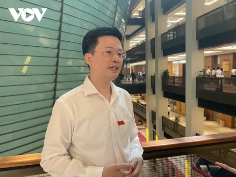 Tự chủ bệnh viện: "Nếu nhà nước buông ra, ai chăm sóc người nghèo"?