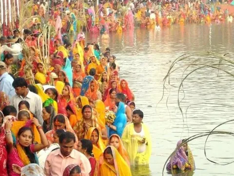 Ít nhất 53 người chết đuối khi tham gia lễ hội tôn giáo tại Ấn Độ