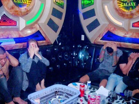 Phát hiện gần 50 'dân chơi' dương tính với ma túy trong quán karaoke
