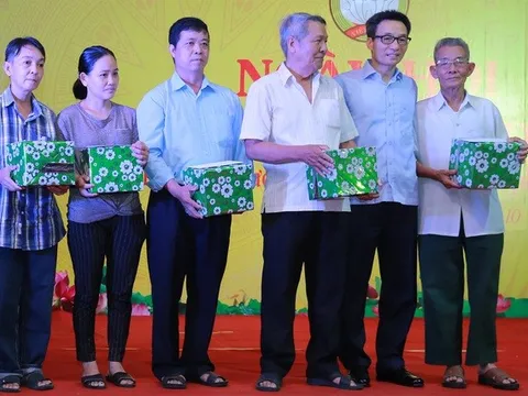 Chung tay lan toả những điều tốt đẹp, yêu thương lẫn nhau