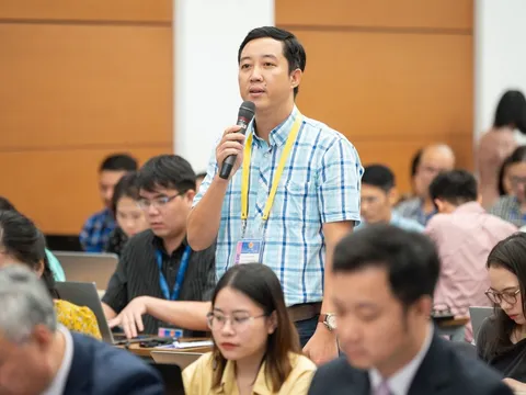 Vì sao Quốc hội chưa thông qua Luật Khám bệnh, chữa bệnh để gỡ vướng cho ngành Y?