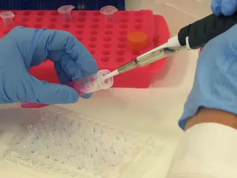 'Đại dịch ung thư', nguy cơ không ngờ từ Covid-19