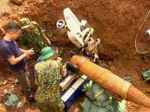 Sơ tán gần 100 hộ dân để xử lý quả bom chứa hơn 80kg thuốc nổ