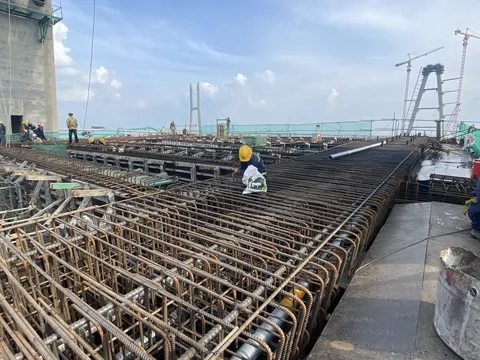 Tai nạn lao động trên công trình cầu Mỹ Thuận 2, 1 công nhân tử vong