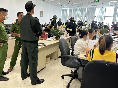 Khám xét khẩn cấp 2 công ty có dấu hiệu đòi nợ kiểu “khủng bố”