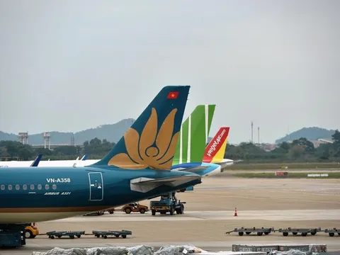 Bộ GTVT: Không để xảy ra tăng giá vé máy bay trái quy định dịp Tết