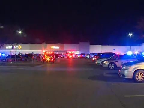 Xả súng ở trung tâm thương mại Mỹ, ít nhất 10 người đã thiệt mạng