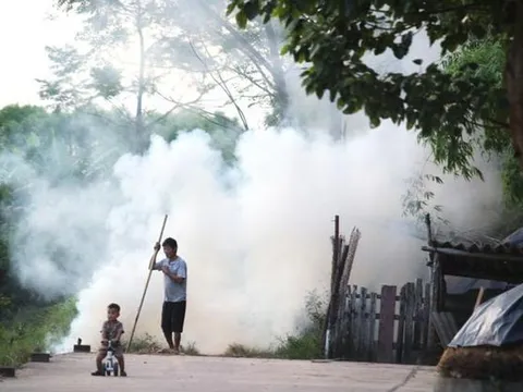 Nhiều nơi ở Hà Nội bị 'đầu độc' vì… khói