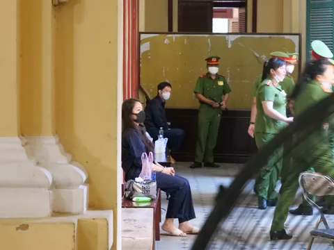 Đề nghị tử hình "dì ghẻ" bạo hành bé gái 8 tuổi tử vong