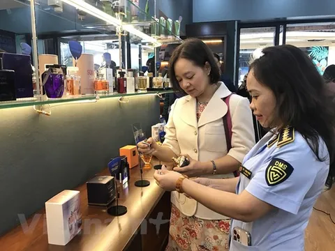 Hà Nội ngăn chặn nạn hàng giả, hàng nhái, bảo vệ quyền lợi người tiêu dùng