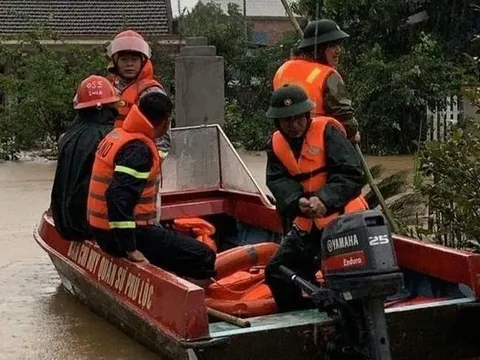 Mưa to ở miền Trung kéo dài tới hết ngày 8/12