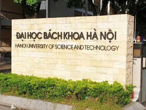 Những cơ sở nào được chuyển từ Trường Đại học thành Đại học?