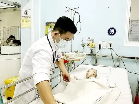 Nhiều trẻ mắc viêm não, viêm màng não