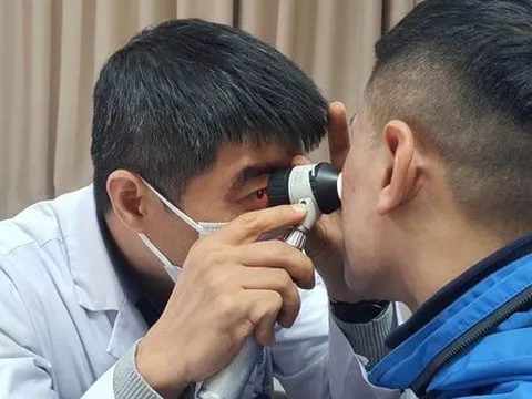 Người đàn ông bị biến chứng nặng sau tiêm filler nâng mũi