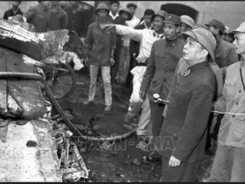 Đại tướng Võ Nguyên Giáp với Chiến thắng 'Hà Nội - Điện Biên Phủ trên không'