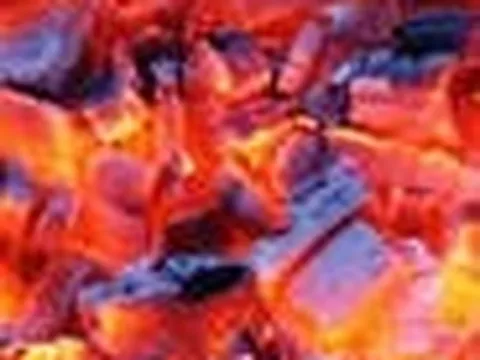 Cả gia đình nhập viện cấp cứu vì đốt than sưởi ấm trong phòng ngủ