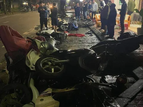 Thông tin mới nhất vụ tài xế tô đâm liên tiếp 8 xe máy ở Thừa Thiên Huế
