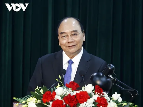 Chủ tịch nước Nguyễn Xuân Phúc gặp mặt nguyên lãnh đạo cấp cao khu vực miền Trung