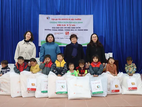 Chương trình “Xuân ấm mầm xanh” năm 2023: Tết đến sớm với trẻ em vùng cao Lào Cai