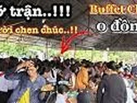 Vỡ trận dòng người chen chúc nhau trong lễ hội có Buffet Chay tại Hòn Đất