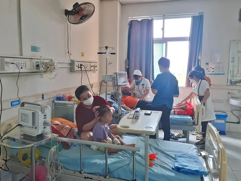 Cẩn trọng với căn bệnh truyền nhiễm đang khiến nhiều trẻ nhập viện