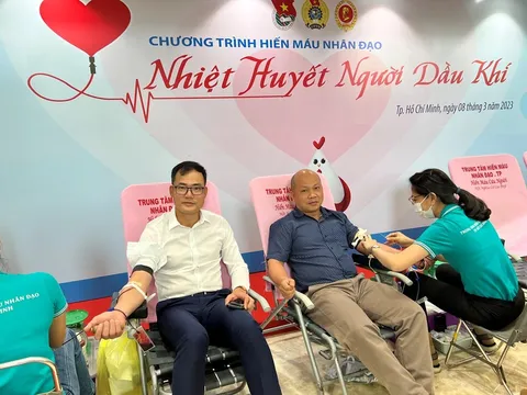 Tiếp nhận 100 đơn vị máu trong ngày hội hiến máu “Nhiệt huyết người Dầu khí”