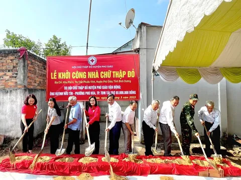 Bình Dương: Khởi công xây dựng nhà Chữ thập đỏ cho gia đình có hoàn cảnh khó khăn