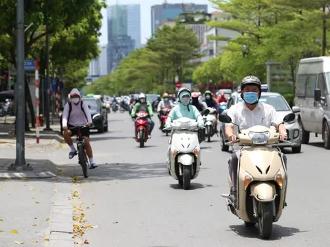 Miền Bắc bước vào đợt nắng nóng đầu tiên trong năm 2023