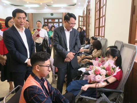 Hải Phòng: Cán bộ, công chức, viên chức Khối thi đua các Ban, cơ quan Thành ủy tích cực tham gia Ngày hội Hiến máu tình nguyện