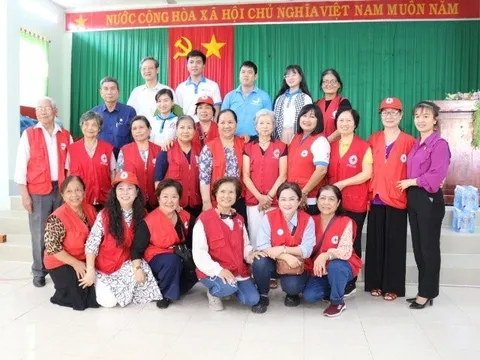 Chăm sóc sức khỏe cho người dân vùng biên giới